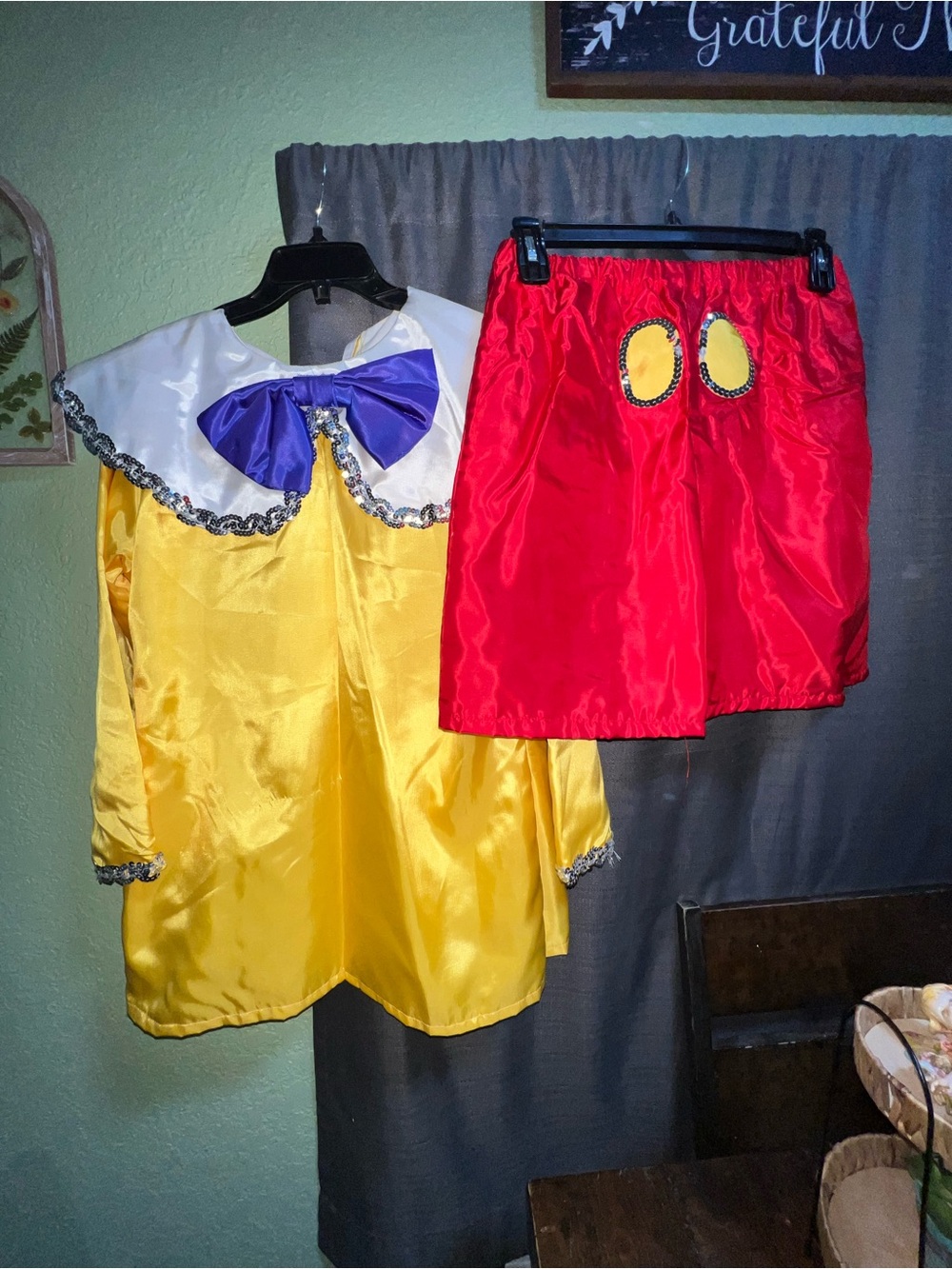 Louis Massett New Orleans Parade Mardi Gras Costume Halloween Character